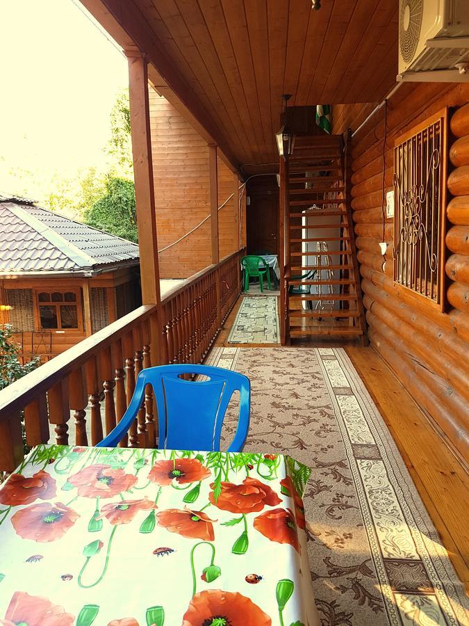 U Iriny Hotel Pizunda Exterior photo