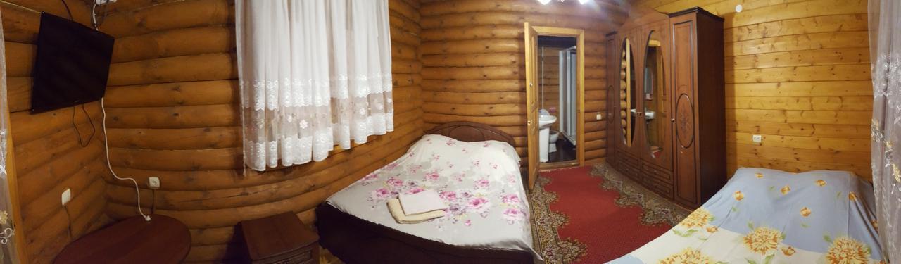 U Iriny Hotel Pizunda Exterior photo